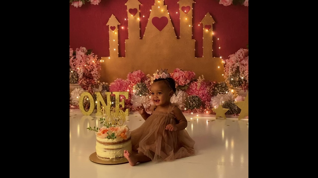 Kia's Princess Castle Cake Smash Photo Shoot – Atlanta, GA Child Photographer