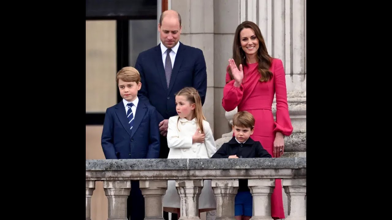 Prince William shares a new photo with kids George, Charlotte and Louis to celebrate Father's Day