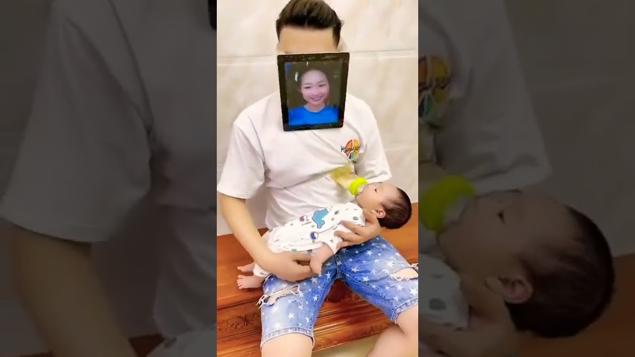 Father is feeding milk for the children with the mother's photo🥰🥰🍼🍼💯#shorts