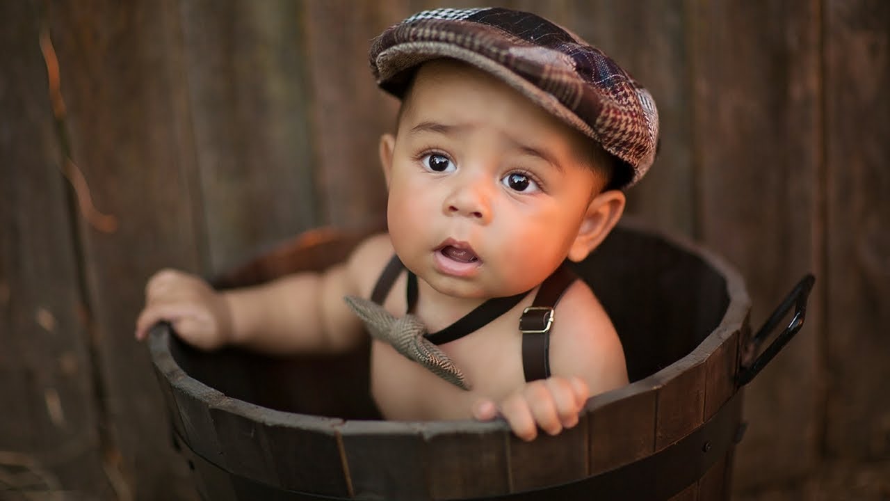6 MONTHS OLD PORTRAITS PHOTOSHOOT with Props and Natural Light vlog 046