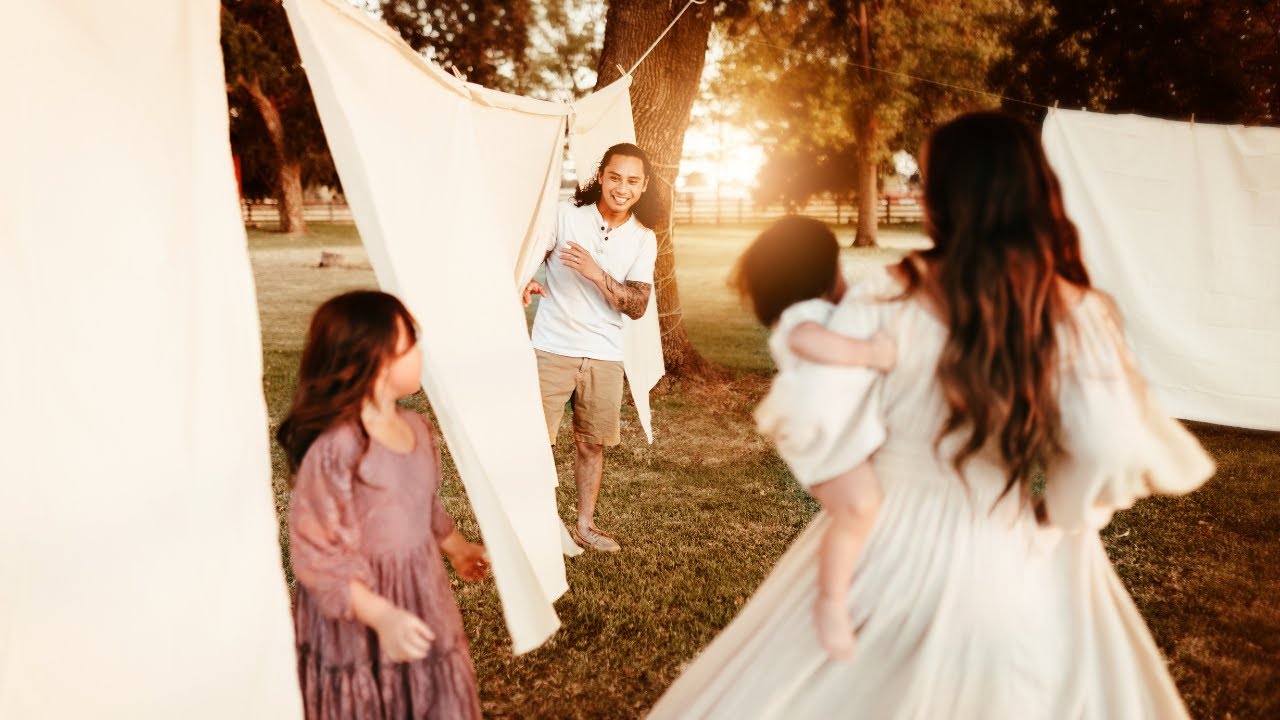 Country Style Family Photoshoot with Hanging Sheets
