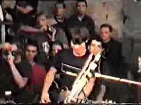 swing kids – live 1996 – 01 – intro to photography