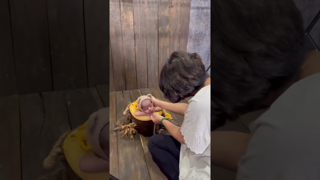 Newborn baby photography BTS by Priyadarshani Bhor – best photographer in India