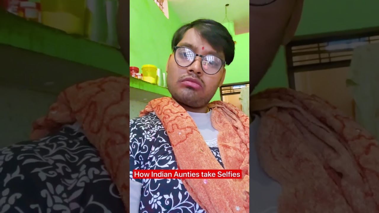 How Indian Aunties take Selfies🤳 #photography #selfie #shorts #youtubeshorts #mbhojpuri