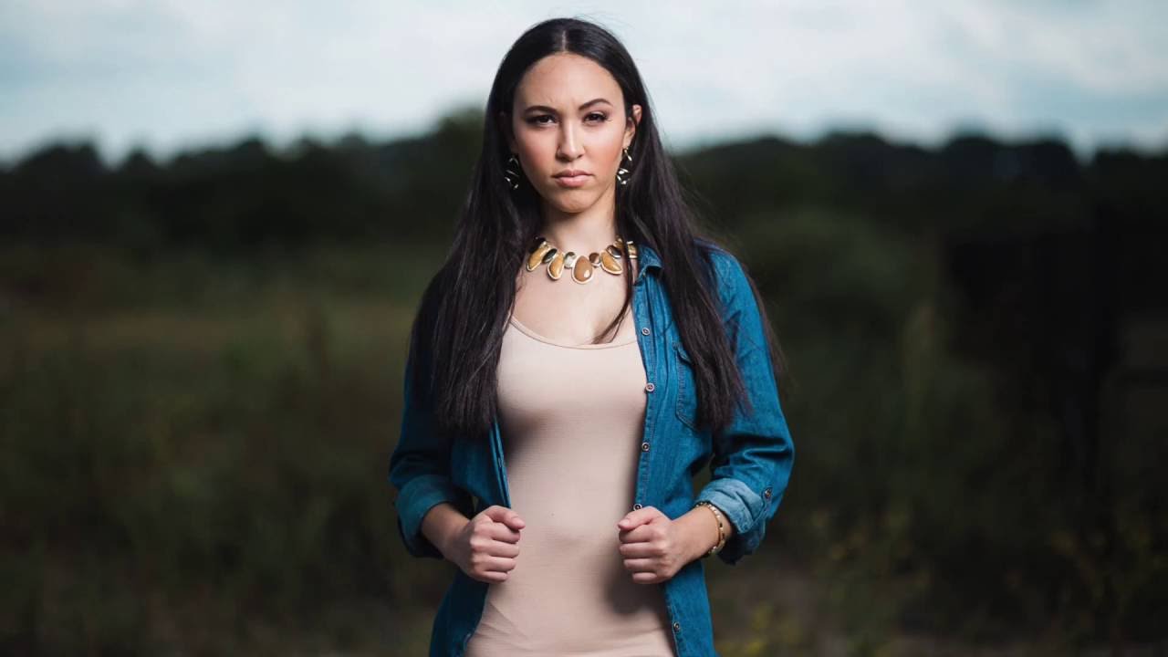 Portrait Photoshoot Using High Speed Sync (Xplor 600 TTL) & Natural Light