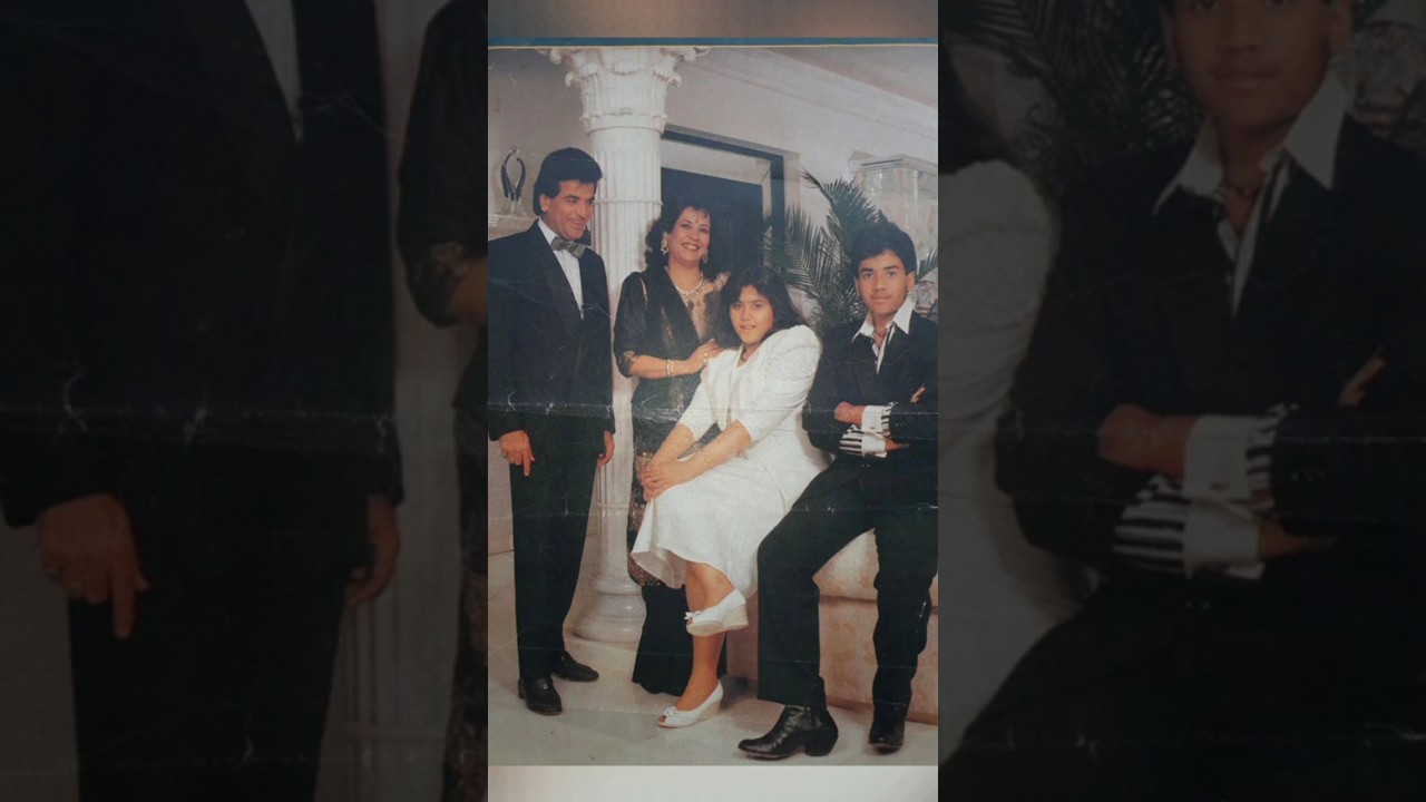 Jitendra Kapoor Lovely Family Bonding Photography with son,wife & daughter|@uniquestyleon
