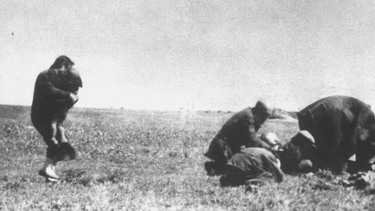 Brutal Nazi image of the Holocaust Ivanhorod Einsatzgruppen Photograph Ukraine WWII