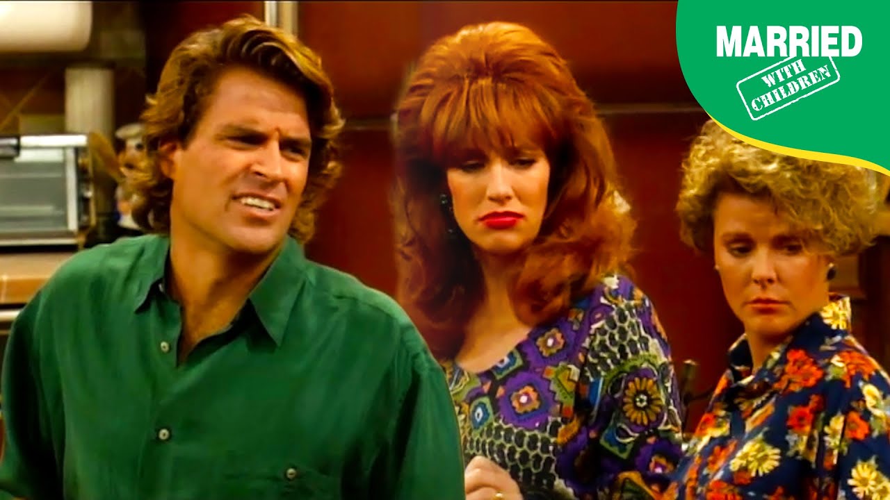 Jefferson's Sympathetic Pregnancy | Married With Children
