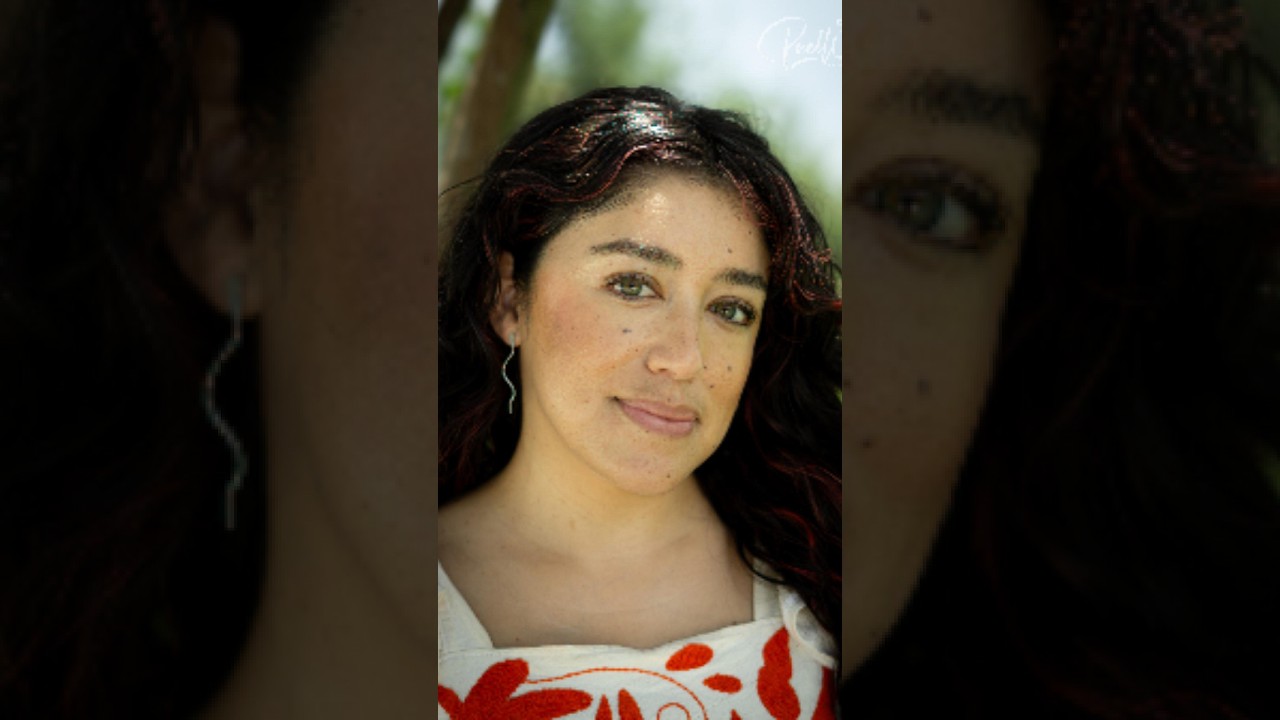 Impromptu | She Was On A Work Break #florida #photography #latina  #portraitphotography
